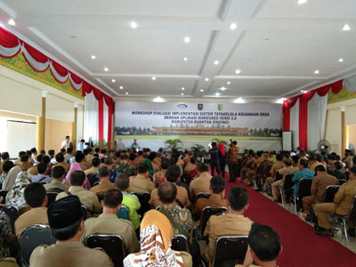 Ini Harapan Bupati H. Mursini Saat Buka Workshop Evaluasi Implementasi Sistem Tatakelola Keuangan De